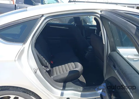 2013 Ford Fusion Se from USA, damaged, VIN 3FA6P0HR2DR369625